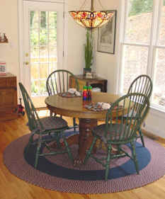 Kathy's Braided Rugs - Image of Table in Kitchen with Braided Rug